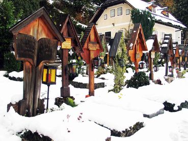 Friedhof Hallstatt.jpg © Standl Friedhof Hallstatt.jpg © Standl