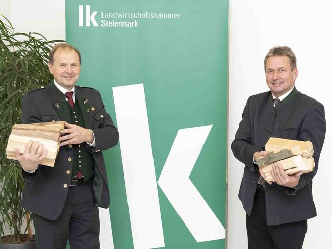 Präsident Franz Titschenbacher und Kammerdirektor Werner Brugner