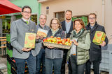 2021 Aktion Apfelsaft aus Apfel g`macht in Mistelbach © Georg Pomassl LK NÖ (10).jpg
