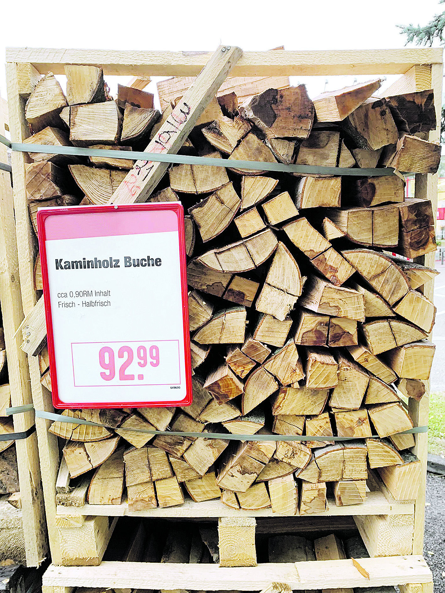Baumarkt-Brennholz.jpg © LK Baumarkt-Brennholz.jpg © LK