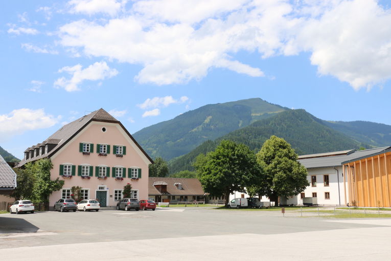 Seit 100 Jahren im Zeichen der Rinderzucht.jpg © Rinderzucht Salzburg Seit 100 Jahren im Zeichen der Rinderzucht.jpg © Rinderzucht Salzburg