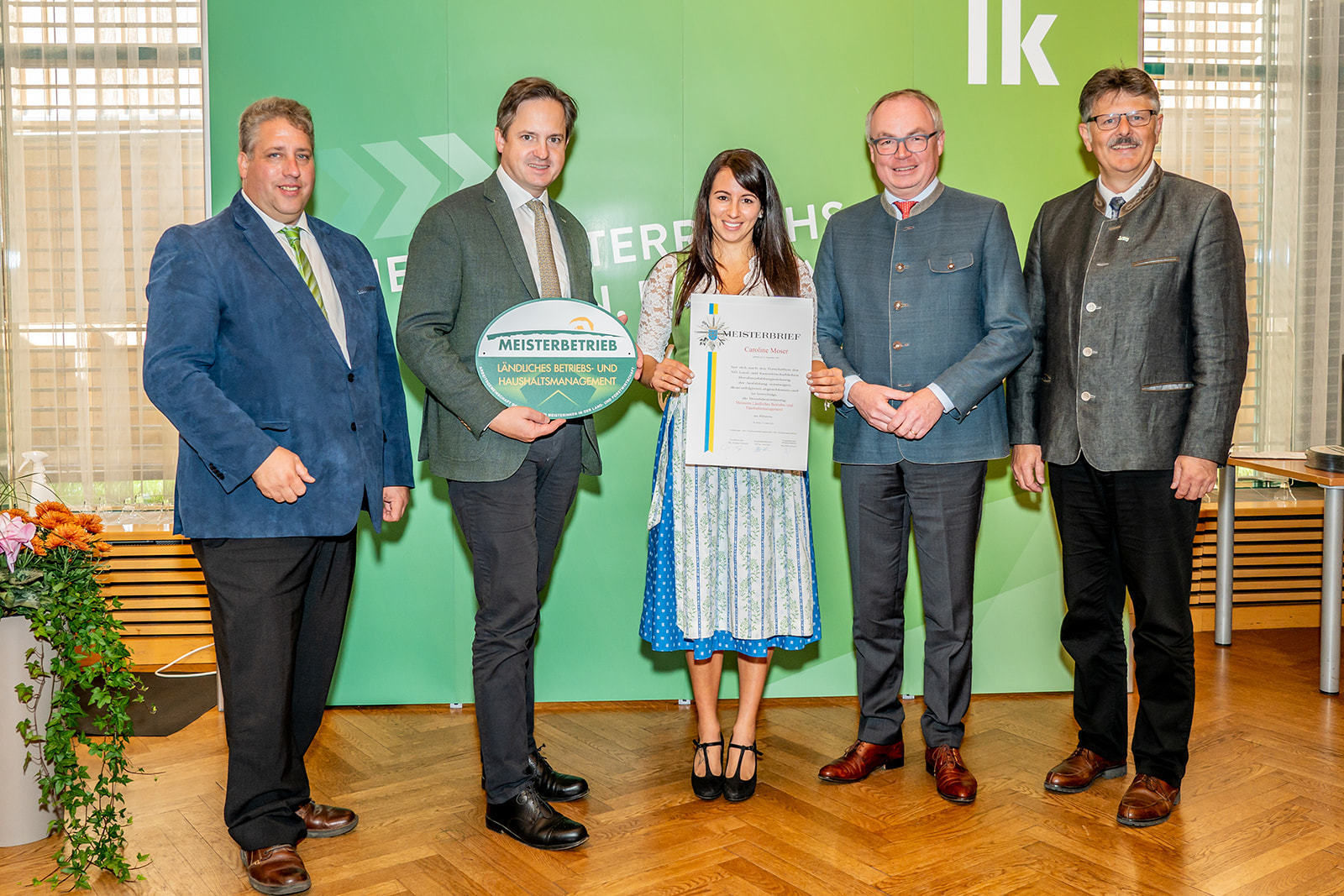 111 neue niederösterreichische Meister der Land- und Forstwirtschaft bei der Meisterbriefverleihung ausgezeichnet © Georg Pomassl/LK Niederösterreich 111 neue niederösterreichische Meister der Land- und Forstwirtschaft bei der Meisterbriefverleihung ausgezeichnet © Georg Pomassl/LK Niederösterreich