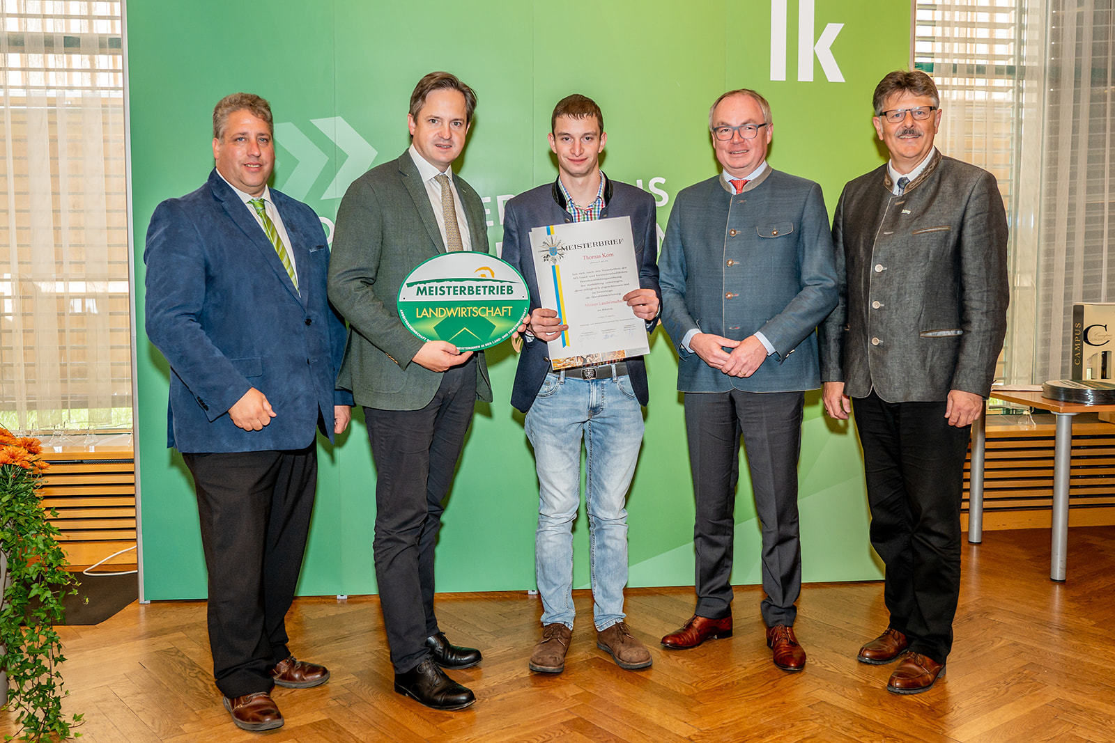 111 neue niederösterreichische Meister der Land- und Forstwirtschaft bei der Meisterbriefverleihung ausgezeichnet © Georg Pomassl/LK Niederösterreich 111 neue niederösterreichische Meister der Land- und Forstwirtschaft bei der Meisterbriefverleihung ausgezeichnet © Georg Pomassl/LK Niederösterreich