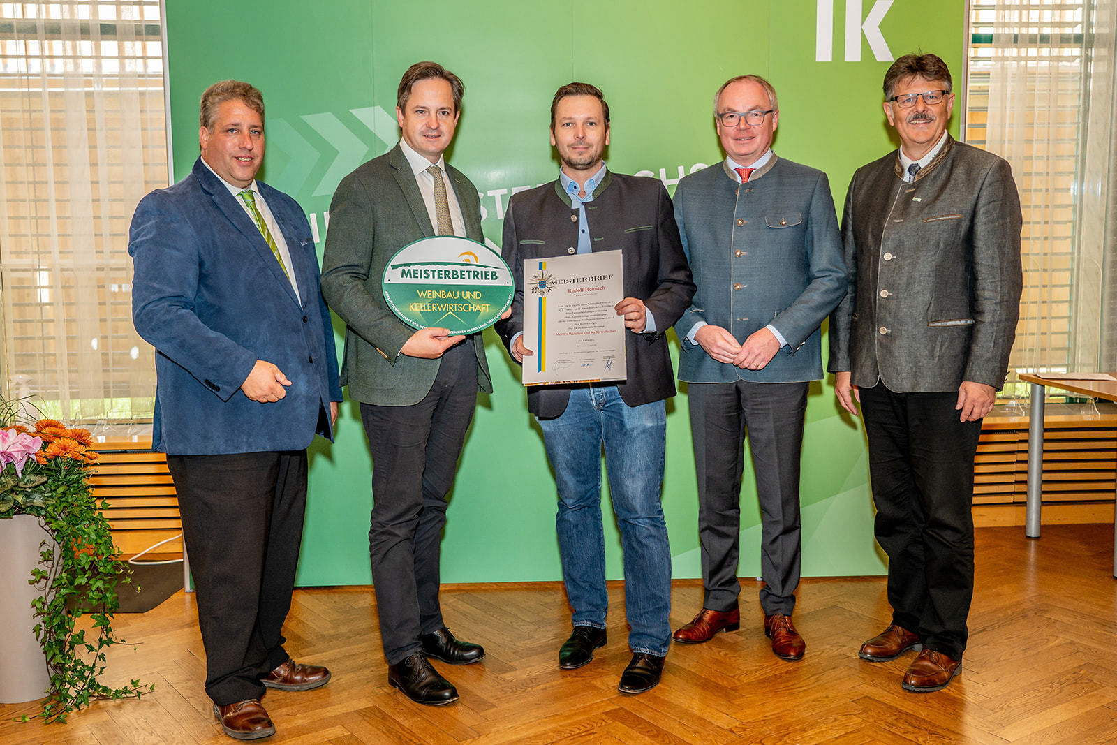 111 neue niederösterreichische Meister der Land- und Forstwirtschaft bei der Meisterbriefverleihung ausgezeichnet