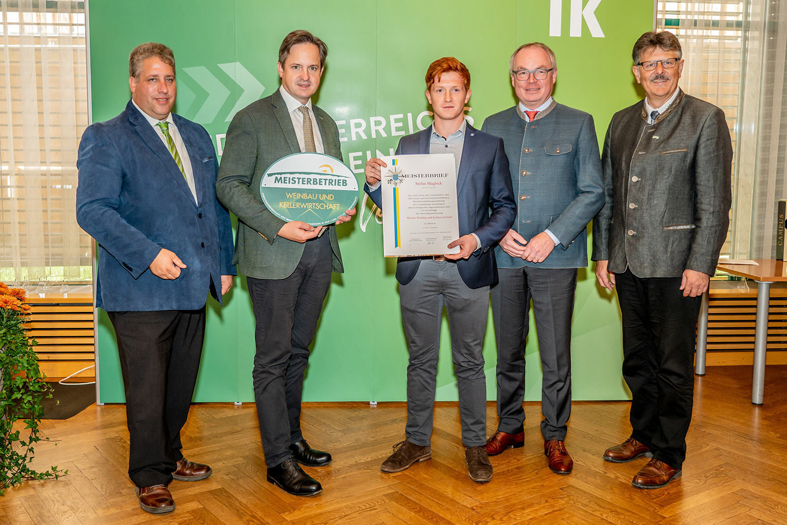 111 neue niederösterreichische Meister der Land- und Forstwirtschaft bei der Meisterbriefverleihung ausgezeichnet © Georg Pomassl/LK Niederösterreich 111 neue niederösterreichische Meister der Land- und Forstwirtschaft bei der Meisterbriefverleihung ausgezeichnet © Georg Pomassl/LK Niederösterreich