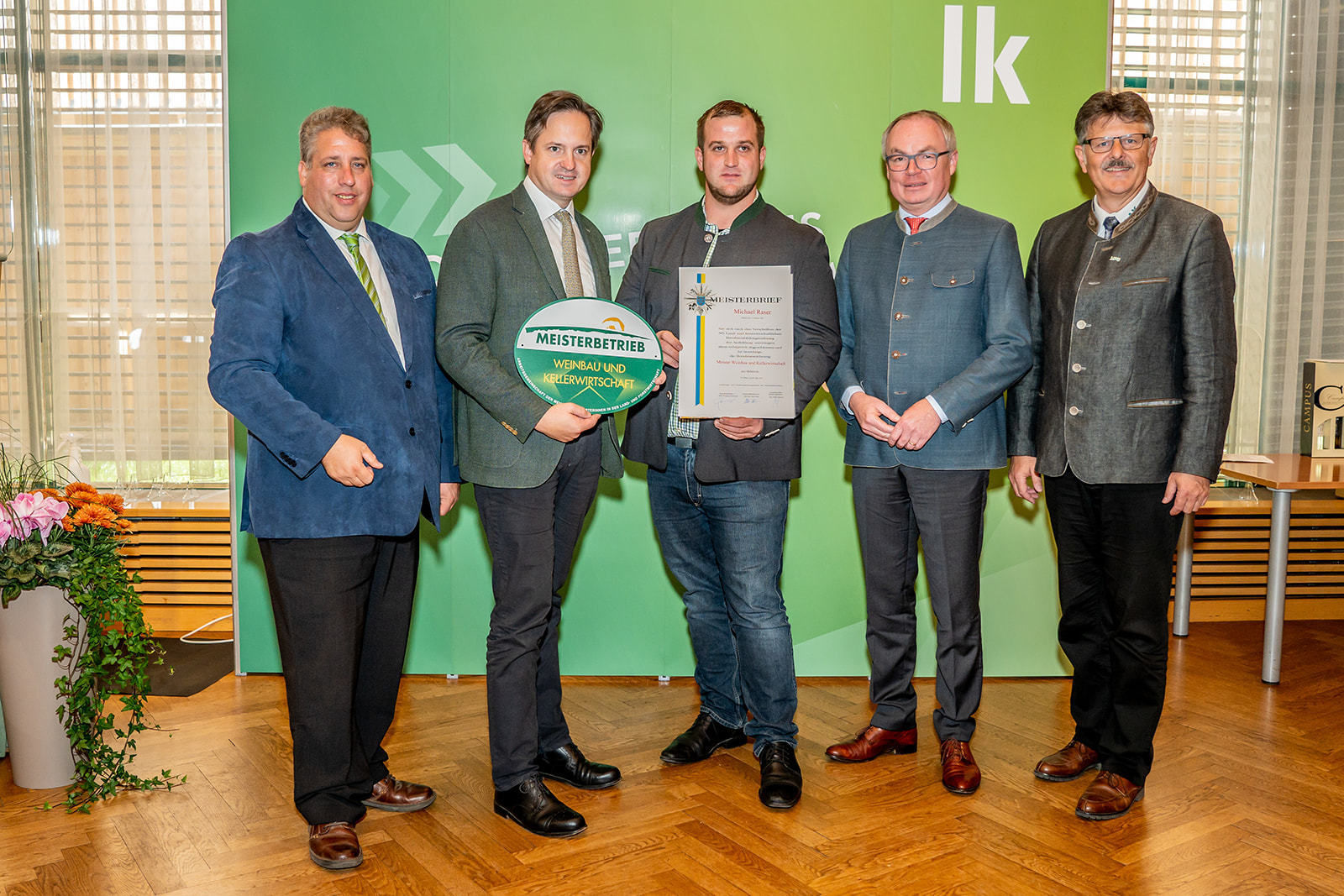 111 neue niederösterreichische Meister der Land- und Forstwirtschaft bei der Meisterbriefverleihung ausgezeichnet © Georg Pomassl/LK Niederösterreich 111 neue niederösterreichische Meister der Land- und Forstwirtschaft bei der Meisterbriefverleihung ausgezeichnet © Georg Pomassl/LK Niederösterreich