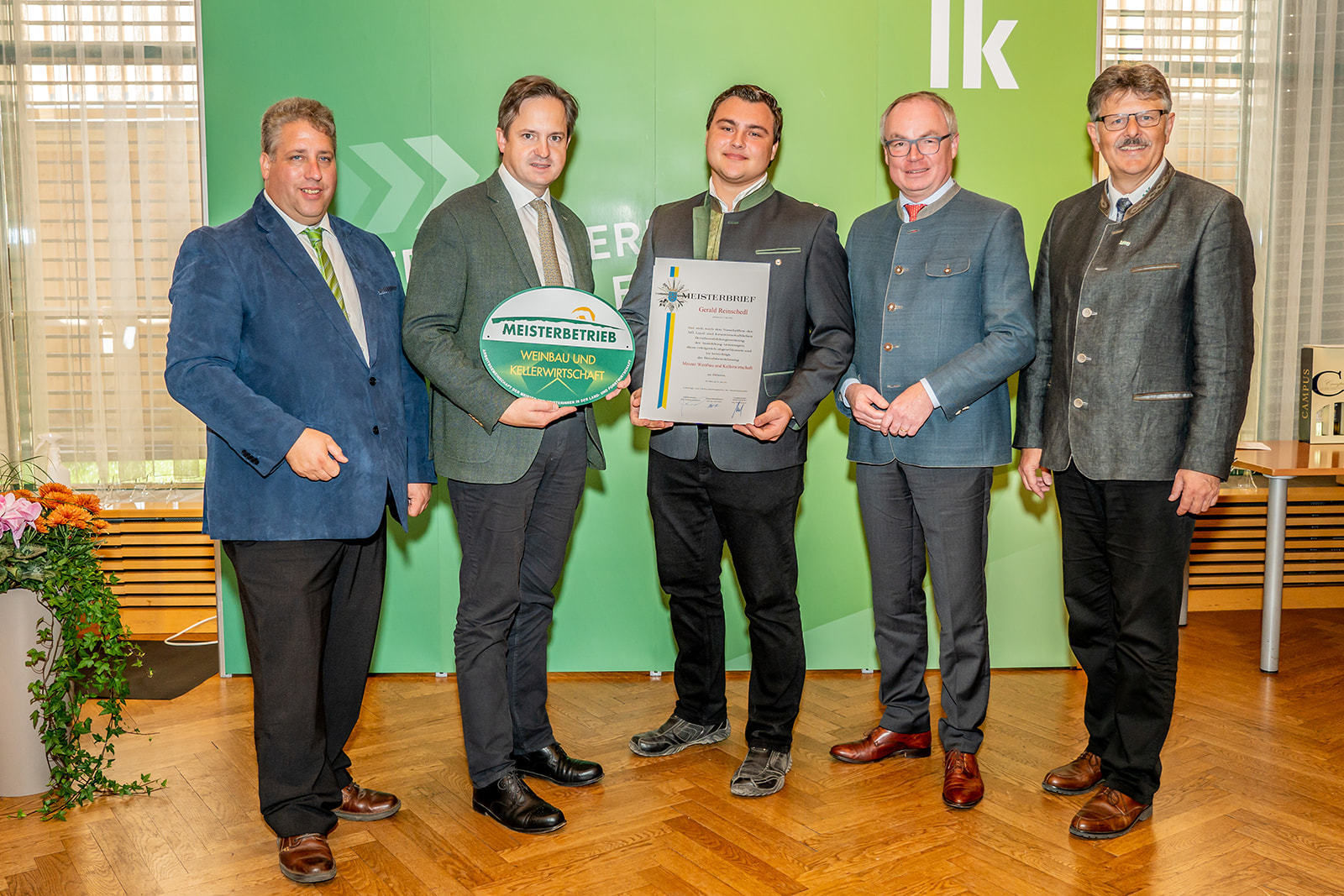 111 neue niederösterreichische Meister der Land- und Forstwirtschaft bei der Meisterbriefverleihung ausgezeichnet © Georg Pomassl/LK Niederösterreich 111 neue niederösterreichische Meister der Land- und Forstwirtschaft bei der Meisterbriefverleihung ausgezeichnet © Georg Pomassl/LK Niederösterreich