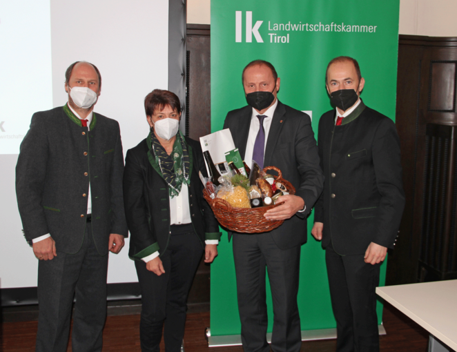 Gratulation © Thomas Suitner Gratulation © Thomas Suitner