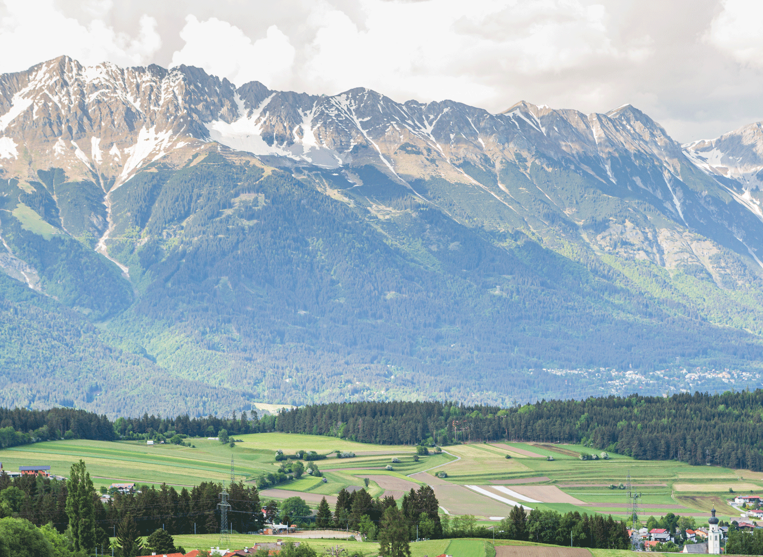 Felder Berge © Michaela Kölle Felder Berge © Michaela Kölle