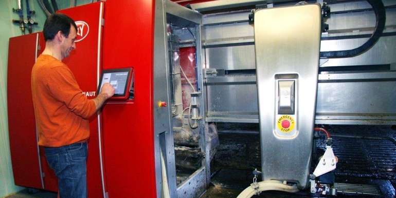 Auch wenn die Melktechnik gut funktioniert und die Melkanrechte korrekt eingestellt sind, müssen die Kühe alle sieben bis zwölf Stunden melken gehen. © Paula Pöchlauer-Kozel/LK Niederösterreich Auch wenn die Melktechnik gut funktioniert und die Melkanrechte korrekt eingestellt sind, müssen die Kühe alle sieben bis zwölf Stunden melken gehen. © Paula Pöchlauer-Kozel/LK Niederösterreich
