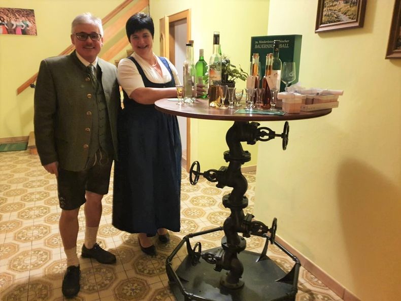 Zuhlehner (2).jpg Zuhlehner (2).jpg