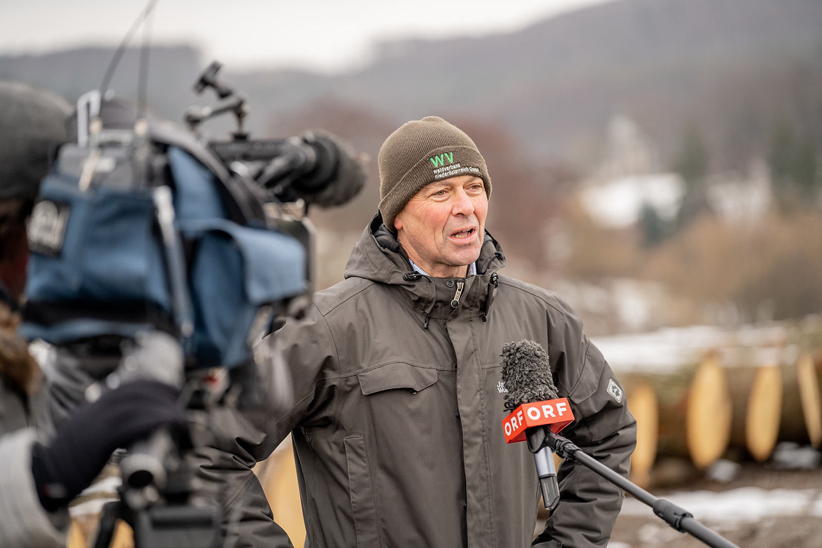 20. Wertholzversteigerung in Heiligenkreuz war ein voller Erfolg © Georg Pomassl 20. Wertholzversteigerung in Heiligenkreuz war ein voller Erfolg © Georg Pomassl