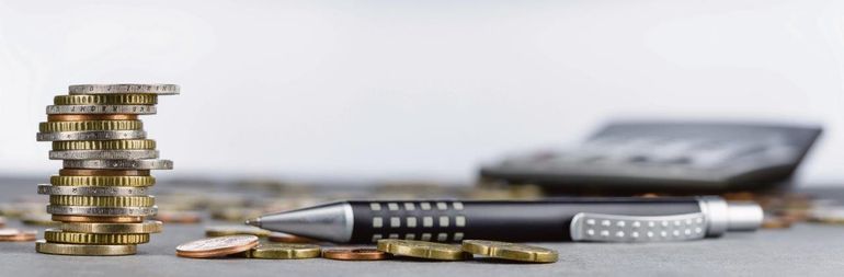 Fördermittel werden nur auf inländische Konten ausbezahlt. Außerdem müssen Förderwerber und Kontoinhaber ident sein. Bitte vergewissern Sie sich deshalb, ob Ihr Betriebskonto mit dem Betriebsführer zusammenpasst. Fördermittel werden nur auf inländische Konten ausbezahlt. Außerdem müssen Förderwerber und Kontoinhaber ident sein. Bitte vergewissern Sie sich deshalb, ob Ihr Betriebskonto mit dem Betriebsführer zusammenpasst.