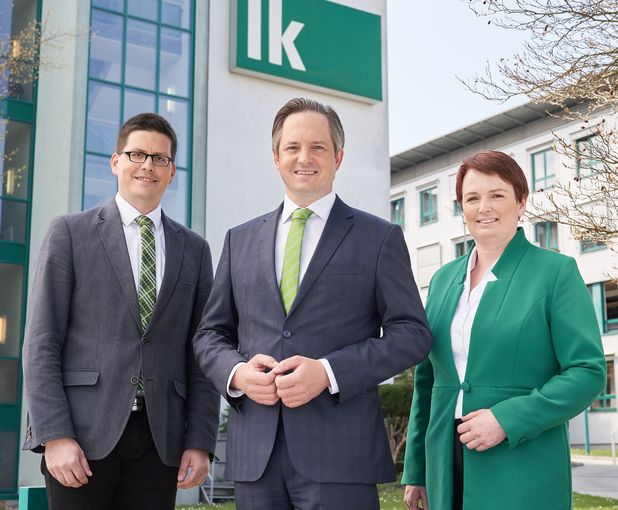 Das Präsidium der Landwirtschaftskammer Niederösterreich: Vizepräsident Lorenz Mayr, Präsident Johannes Schmuckenschlager und Vizepräsidentin Andrea Wagner © Philipp Monihart/LK Niederösterreich Das Präsidium der Landwirtschaftskammer Niederösterreich: Vizepräsident Lorenz Mayr, Präsident Johannes Schmuckenschlager und Vizepräsidentin Andrea Wagner © Philipp Monihart/LK Niederösterreich
