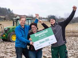 Familie Tappauf am Krenfeld Familie Tappauf am Krenfeld