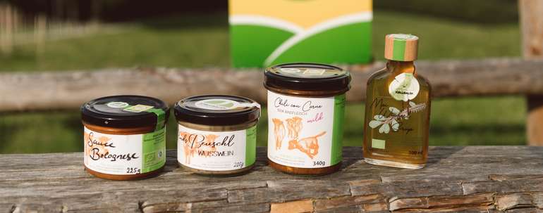 Produkte Schwar.jpg © Christoph Liebetritt Produkte Schwar.jpg © Christoph Liebetritt