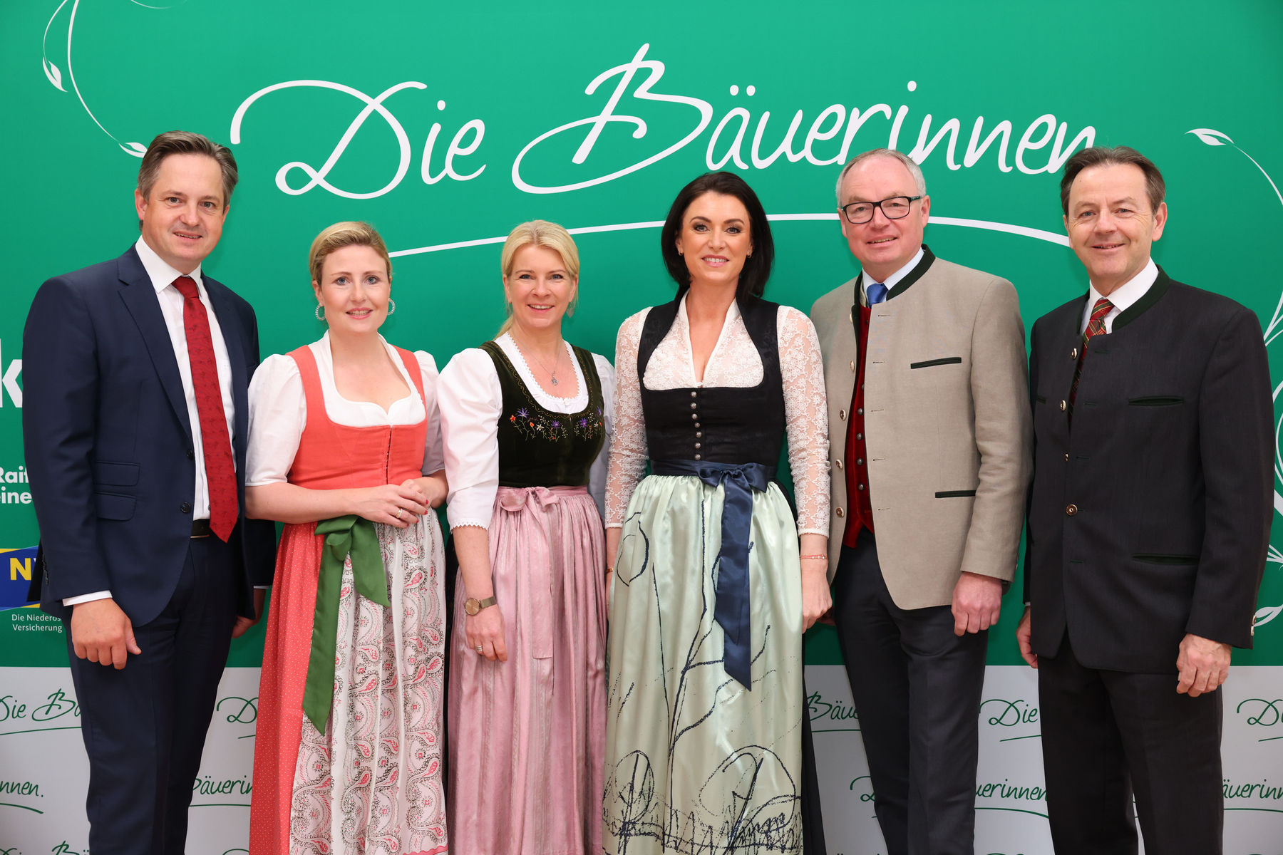 Bundesbäuerinnentag 2022 machte im niederösterreichischen Vösendorf Station © Arbeitsgemeinschaft Österreichische Bäuerinnen/APA-Fotoservice/Schedl Bundesbäuerinnentag 2022 machte im niederösterreichischen Vösendorf Station © Arbeitsgemeinschaft Österreichische Bäuerinnen/APA-Fotoservice/Schedl