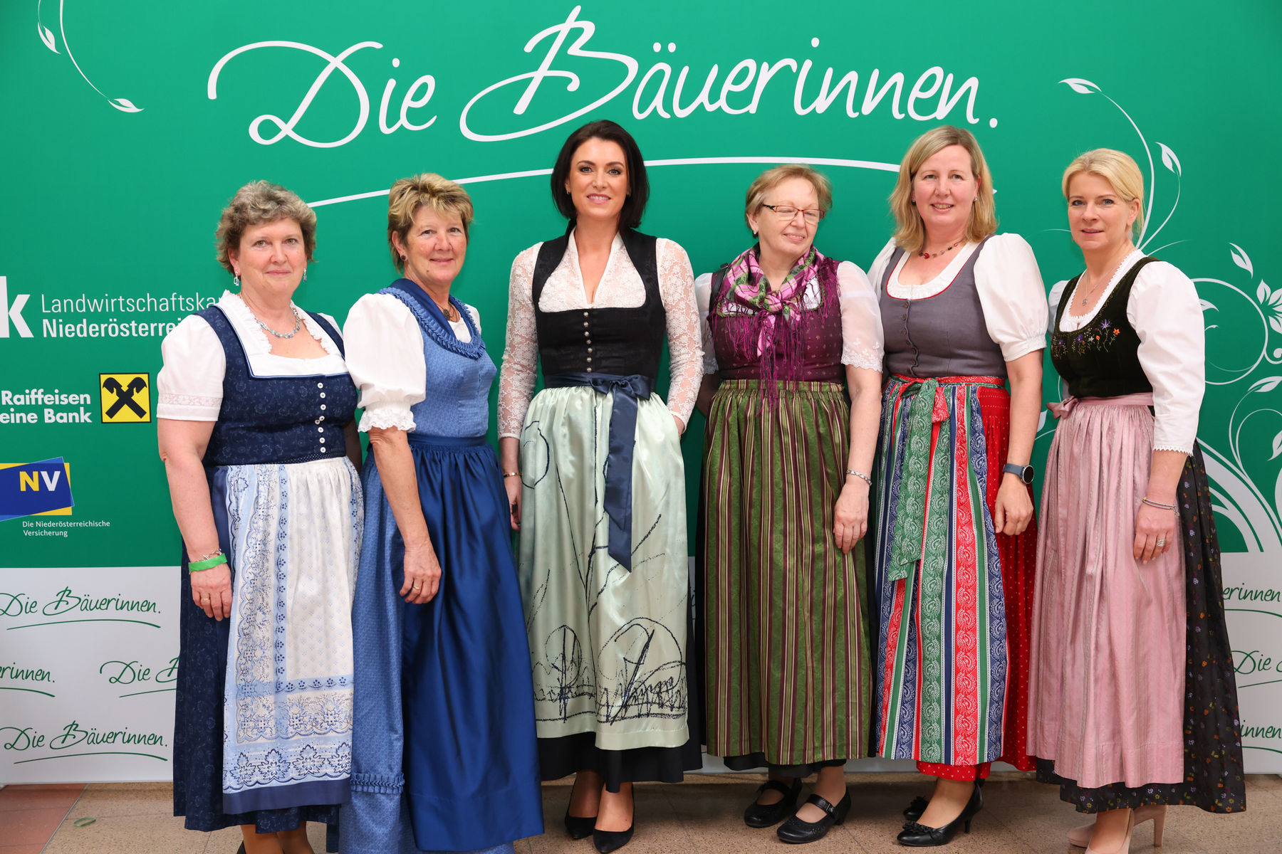 Bundesbäuerinnentag 2022 machte im niederösterreichischen Vösendorf Station © Arbeitsgemeinschaft Österreichische Bäuerinnen/APA-Fotoservice/Schedl Bundesbäuerinnentag 2022 machte im niederösterreichischen Vösendorf Station © Arbeitsgemeinschaft Österreichische Bäuerinnen/APA-Fotoservice/Schedl