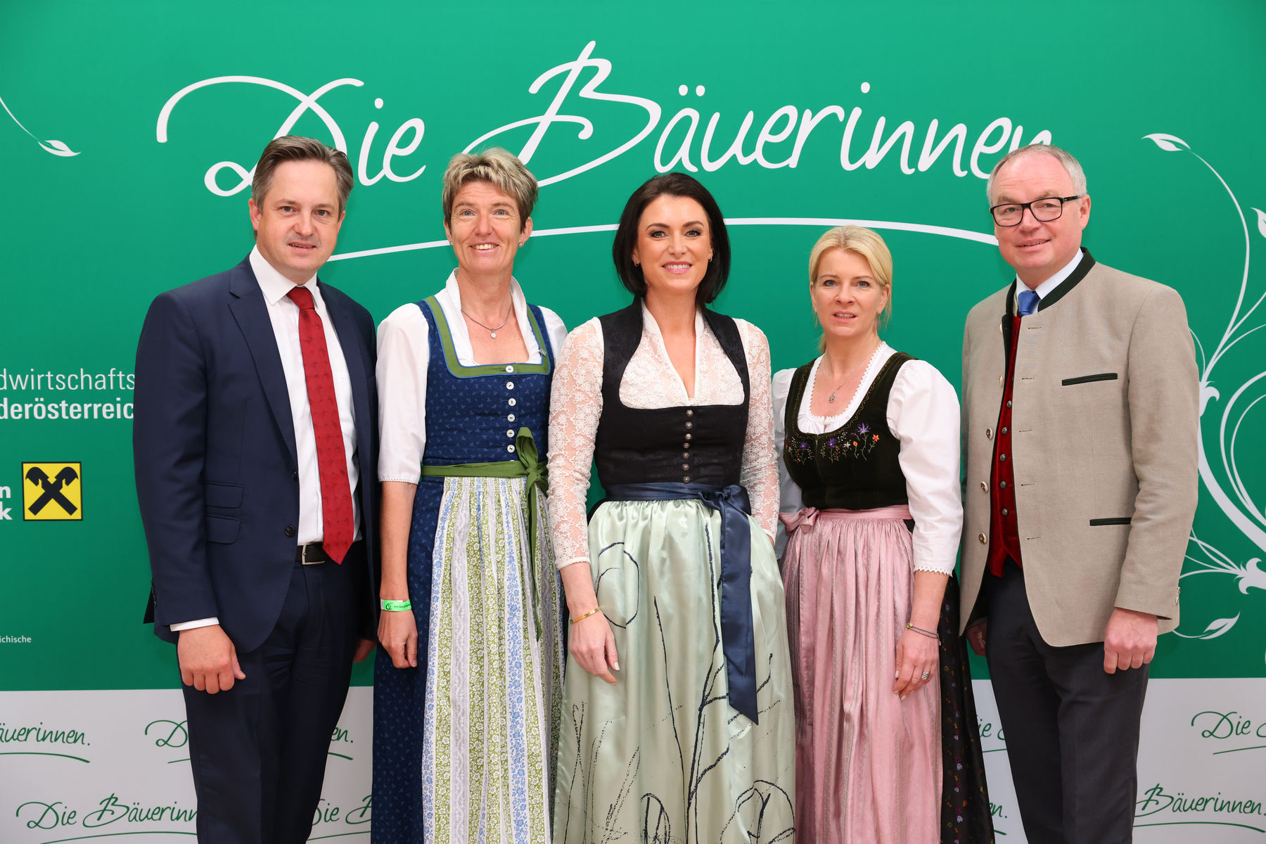 Bundesbäuerinnentag 2022 machte im niederösterreichischen Vösendorf Station © Arbeitsgemeinschaft Österreichische Bäuerinnen/APA-Fotoservice/Schedl Bundesbäuerinnentag 2022 machte im niederösterreichischen Vösendorf Station © Arbeitsgemeinschaft Österreichische Bäuerinnen/APA-Fotoservice/Schedl