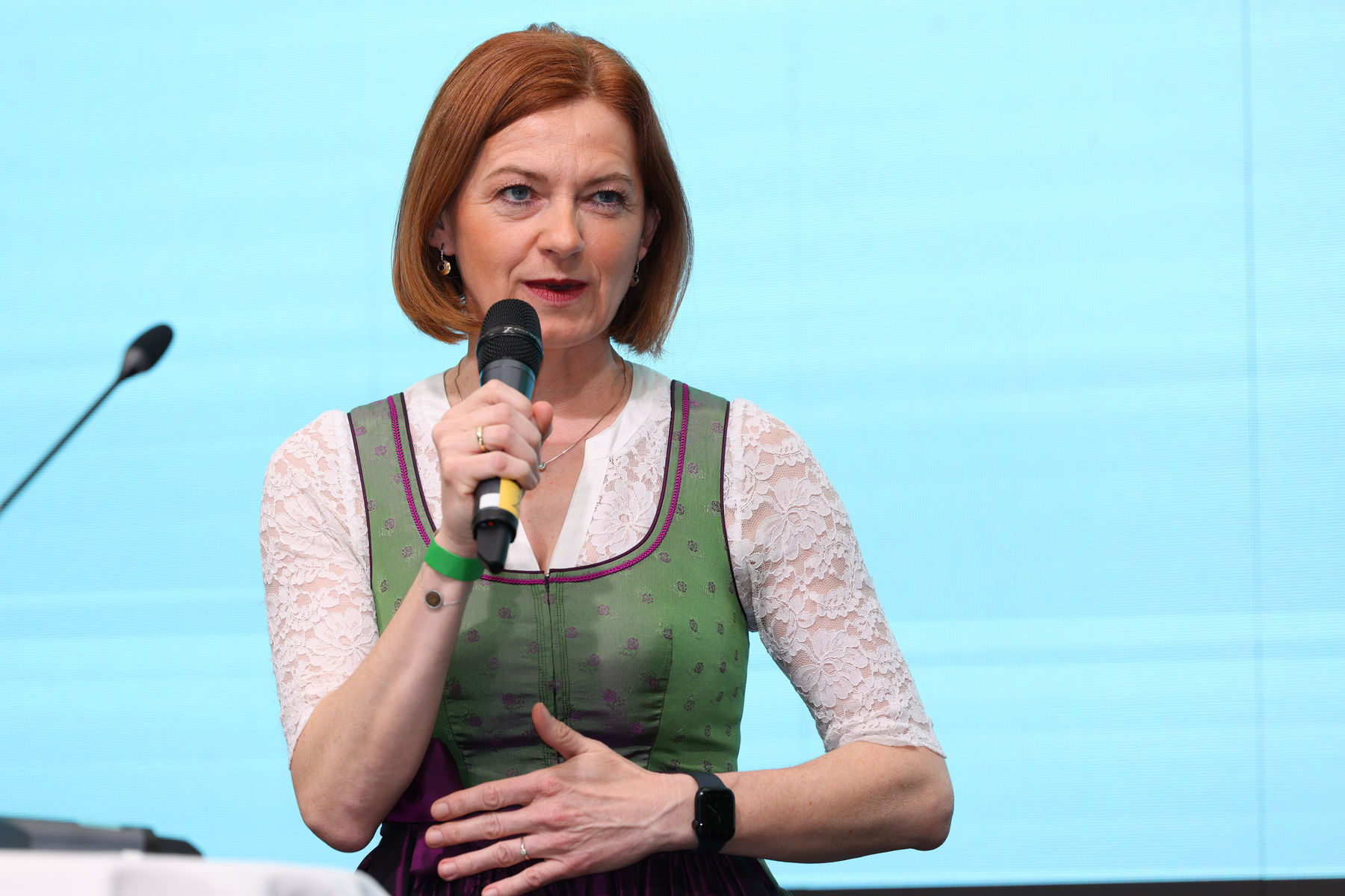 Bundesbäuerinnentag 2022 machte im niederösterreichischen Vösendorf Station © Arbeitsgemeinschaft Österreichische Bäuerinnen/APA-Fotoservice/Schedl Bundesbäuerinnentag 2022 machte im niederösterreichischen Vösendorf Station © Arbeitsgemeinschaft Österreichische Bäuerinnen/APA-Fotoservice/Schedl