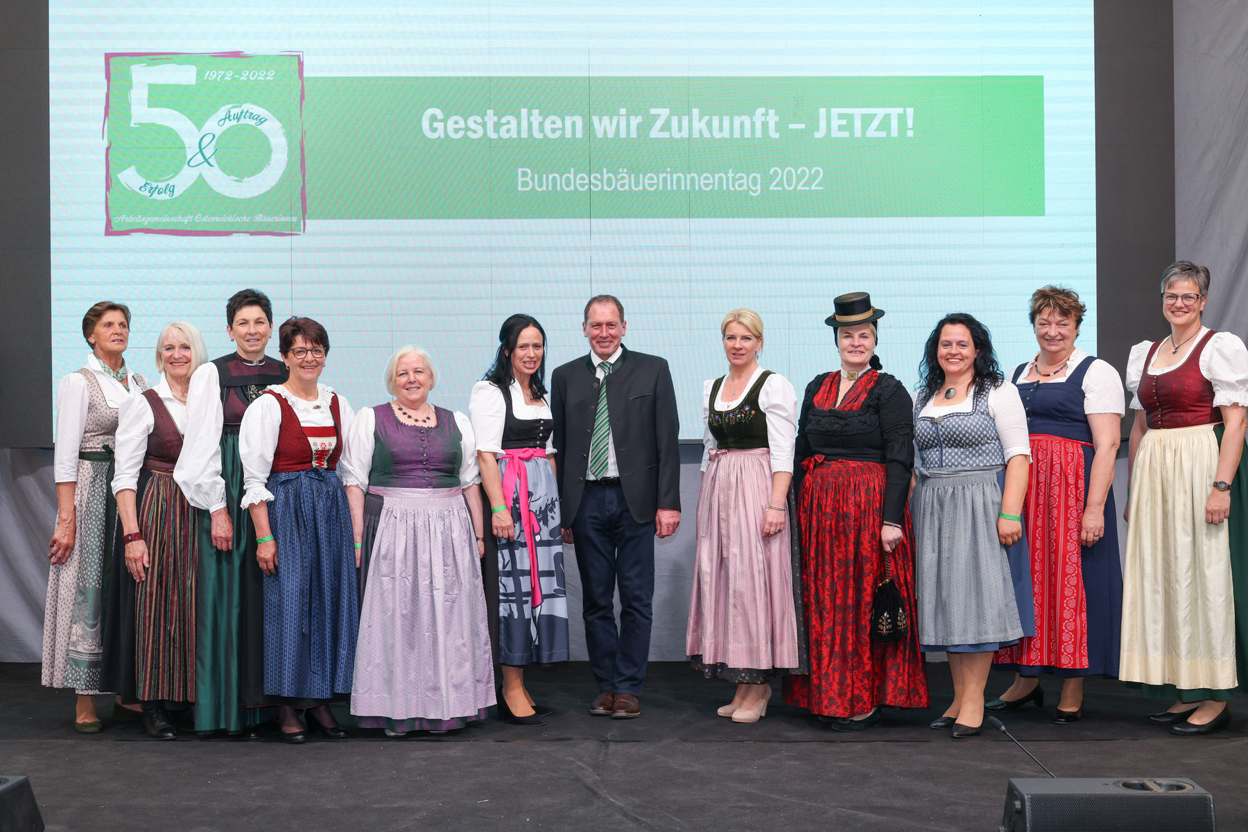 Bundesbäuerinnentag 2022 machte im niederösterreichischen Vösendorf Station © Arbeitsgemeinschaft Österreichische Bäuerinnen/APA-Fotoservice/Schedl Bundesbäuerinnentag 2022 machte im niederösterreichischen Vösendorf Station © Arbeitsgemeinschaft Österreichische Bäuerinnen/APA-Fotoservice/Schedl