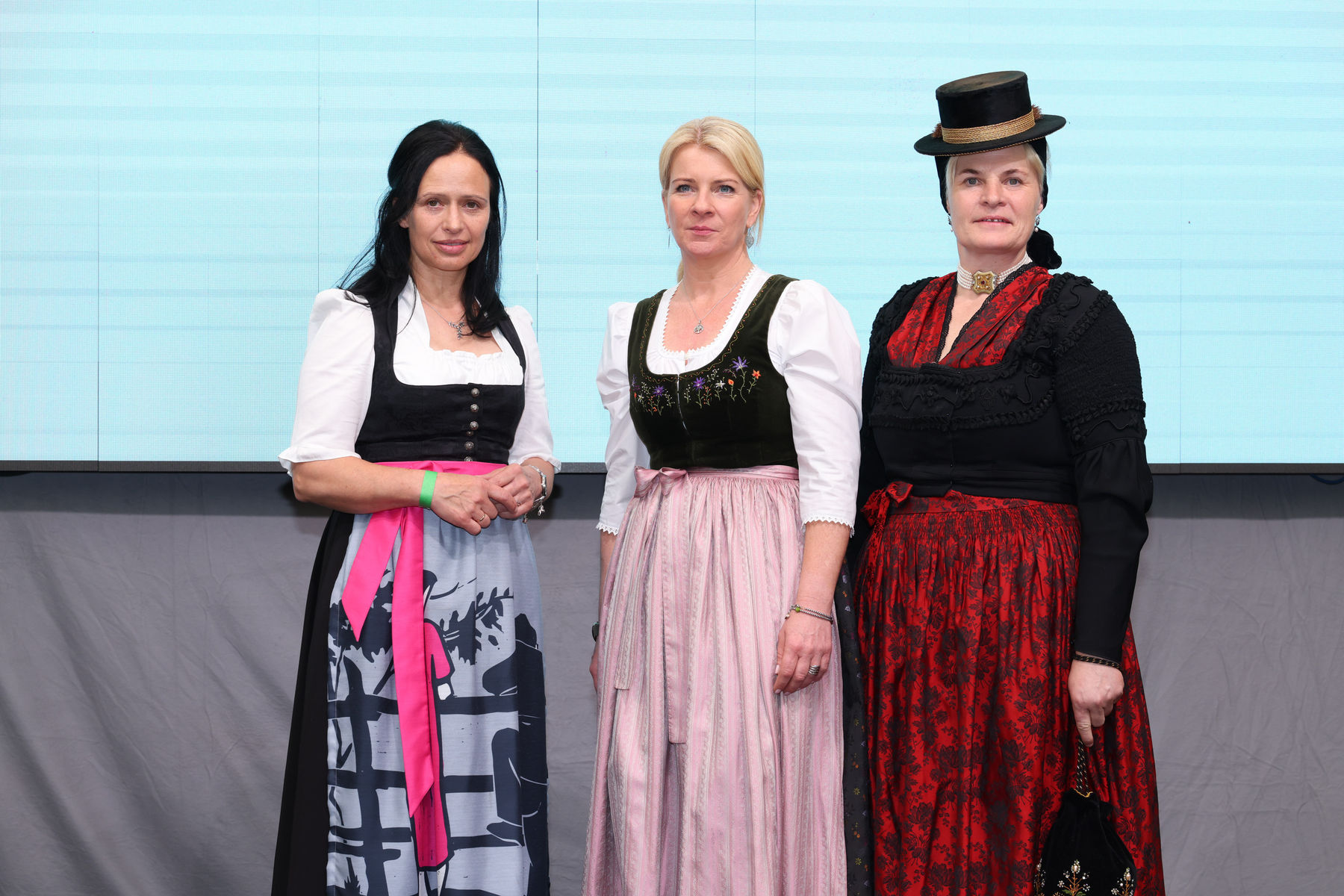 Bundesbäuerinnentag 2022 machte im niederösterreichischen Vösendorf Station © Arbeitsgemeinschaft Österreichische Bäuerinnen/APA-Fotoservice/Schedl Bundesbäuerinnentag 2022 machte im niederösterreichischen Vösendorf Station © Arbeitsgemeinschaft Österreichische Bäuerinnen/APA-Fotoservice/Schedl