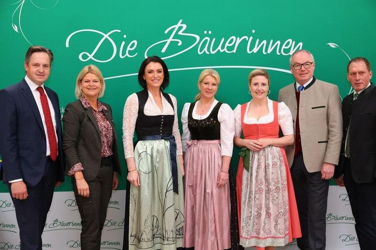 © Privat, Arbeitsgemeinschaft Österreichische Bäuerinnen/APA-Fotoservice/Schedl, Fotograf/in: Ludwig Schedl, BMLRT/Paul Gruber © Privat, Arbeitsgemeinschaft Österreichische Bäuerinnen/APA-Fotoservice/Schedl, Fotograf/in: Ludwig Schedl, BMLRT/Paul Gruber