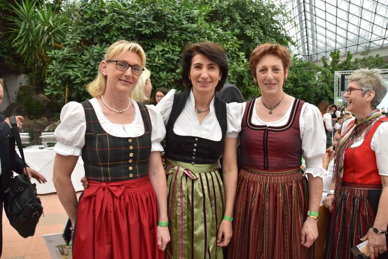 © Privat, Arbeitsgemeinschaft Österreichische Bäuerinnen/APA-Fotoservice/Schedl, Fotograf/in: Ludwig Schedl, BMLRT/Paul Gruber © Privat, Arbeitsgemeinschaft Österreichische Bäuerinnen/APA-Fotoservice/Schedl, Fotograf/in: Ludwig Schedl, BMLRT/Paul Gruber