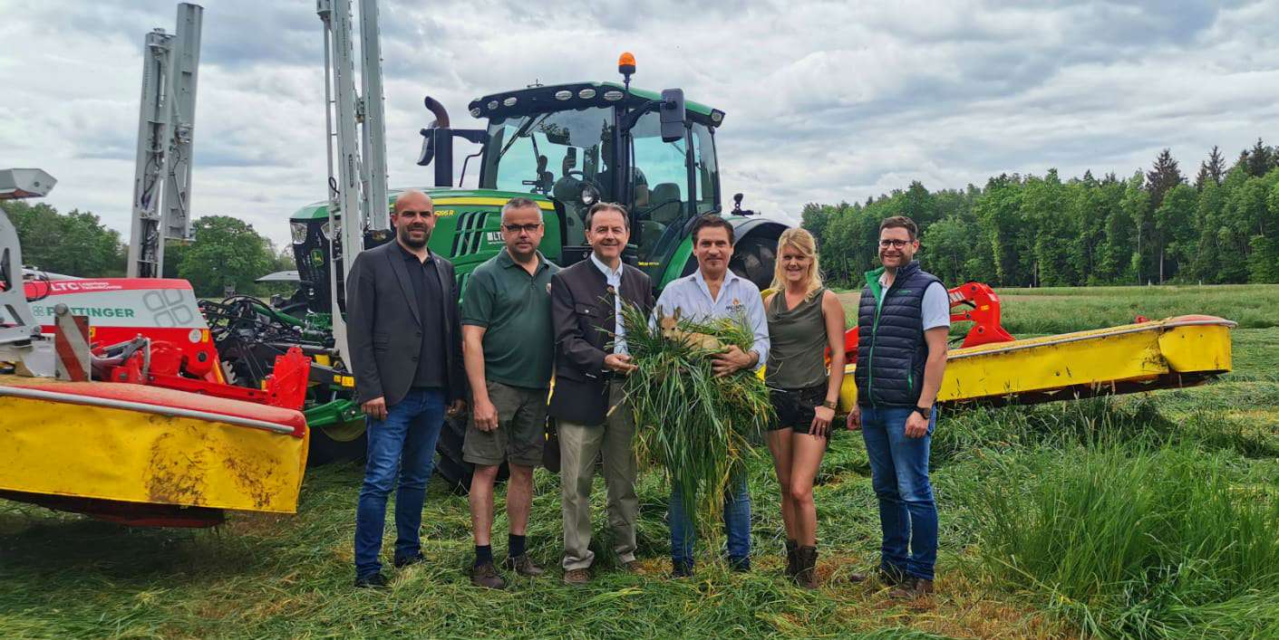 Kitzretter - In der Mähzeit gemeinsam für die Wildtiere da! (c) Kaiser LK Burgenland.jpg © Kaiser/LK Burgenland Kitzretter - In der Mähzeit gemeinsam für die Wildtiere da! (c) Kaiser LK Burgenland.jpg © Kaiser/LK Burgenland