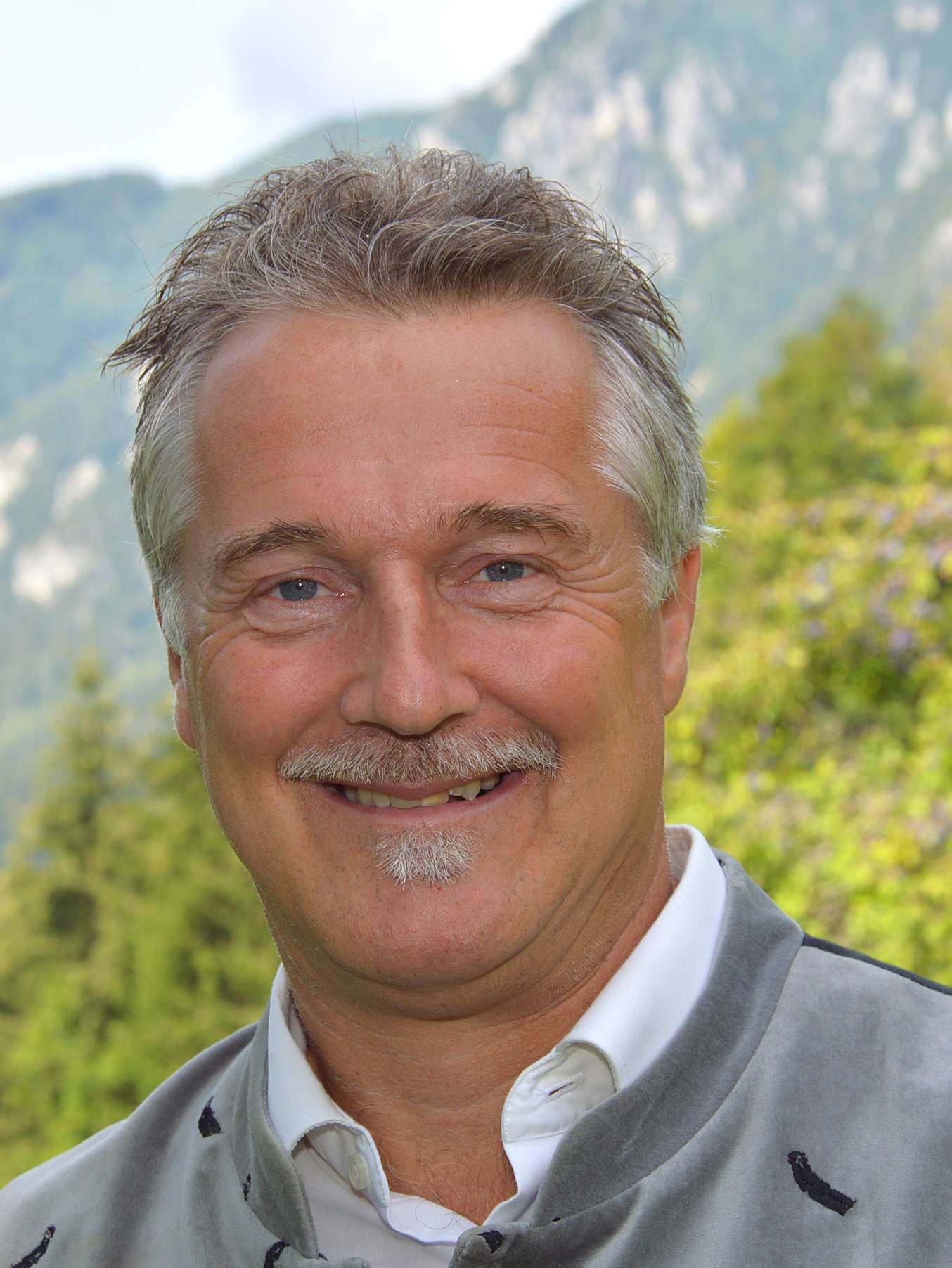 Smrtnik Franz Josef portret nov 2018.jpg © KK Smrtnik Franz Josef portret nov 2018.jpg © KK