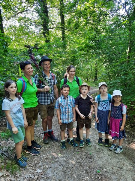 2022 05 15 Fußwallfahrt Lourdesgrotte - Zeiselmauer 2022 05 15 Fußwallfahrt Lourdesgrotte - Zeiselmauer