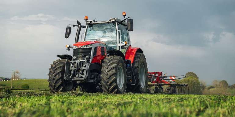 Traktor © Austro Diesel