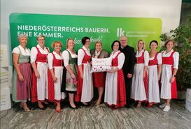 Waltraud-Strobl Neue-SB-Obfrau.jpg Waltraud-Strobl Neue-SB-Obfrau.jpg