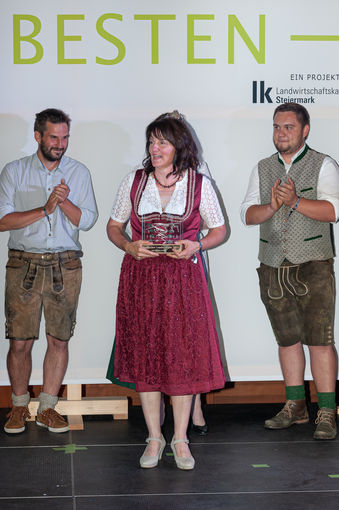 Landessiegerin Roswitha Schober, Weinbau Schober © Fotokuchl