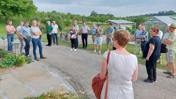 Suchen ...Sommerinfoabend der Boden.Wasser.Schutz.Beratung bei Fam. Peraus in Niederneukirchen, 20. Juni 2022