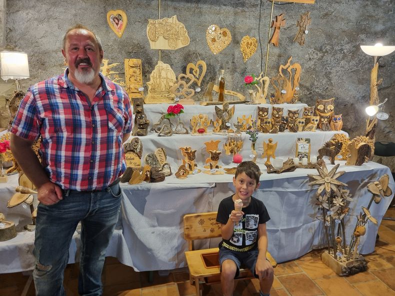 Kunsthandwerk Feichtinger.jpg Kunsthandwerk Feichtinger.jpg