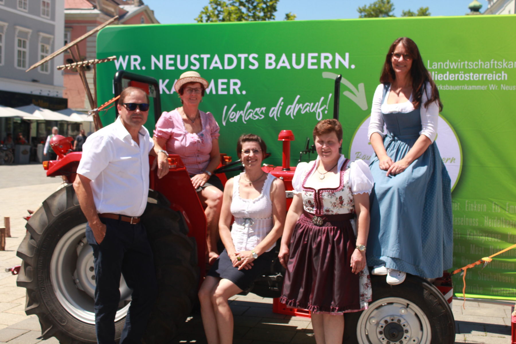 Bezirksfest 2022 WN(c)profitfotobox_Mike Bauer_4.jpg © profifotobox_Mike Bauer Bezirksfest 2022 WN(c)profitfotobox_Mike Bauer_4.jpg © profifotobox_Mike Bauer