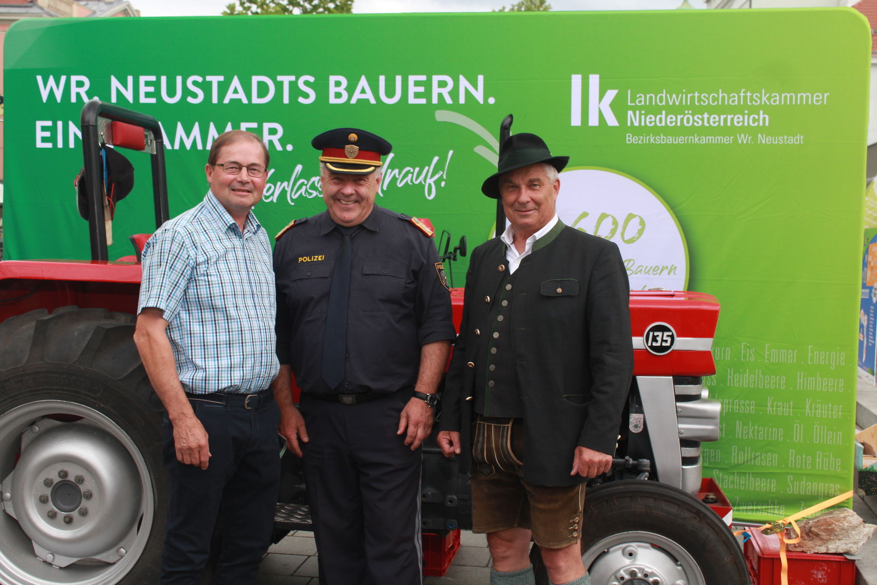 Bezirksfest 2022 WN(c)profitfotobox_Mike Bauer-8.jpg © profifotobox_Mike Bauer Bezirksfest 2022 WN(c)profitfotobox_Mike Bauer-8.jpg © profifotobox_Mike Bauer