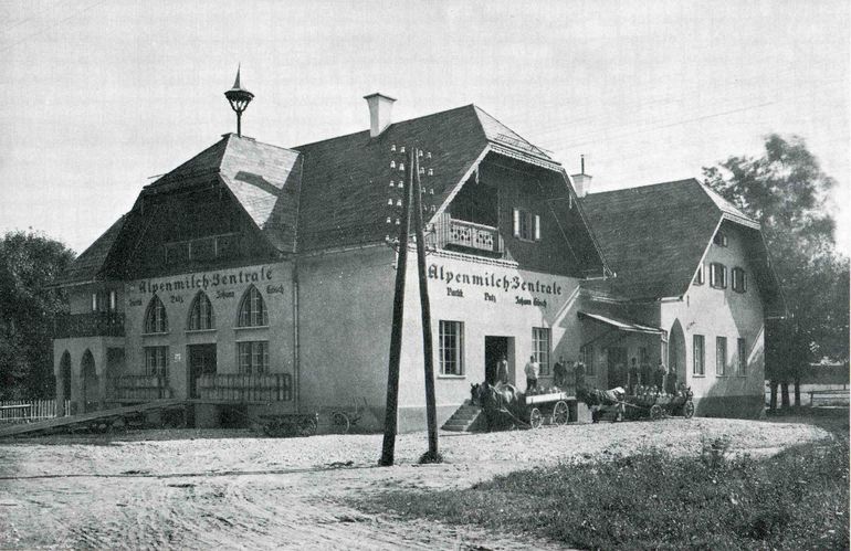 Molk_003.jpg © Archiv Molk_003.jpg © Archiv