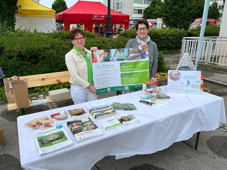2022 06 25 und 26 Bezirksfest in Tulln 2022 06 25 und 26 Bezirksfest in Tulln