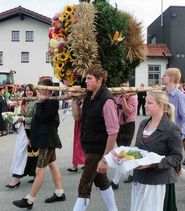 Festzug.jpg © Standl Festzug.jpg © Standl