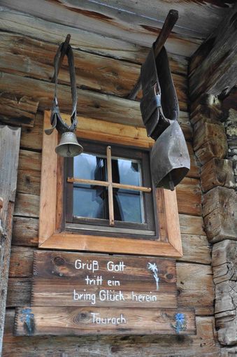 Tauernhaus Glocken.jpg © Mooslechner