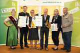 v.l.n.r.: Mostkönigin Sigrid I., LK NÖ-Präsident Johannes Schmuckenschlager, Adolf Adelsberger, AMA-Marketing-Managerin Karin Silberbauer, NÖ Obstbauverband-Obmann Martin Sedelmaier
 © Georg Pomassl/LK Niederösterreich