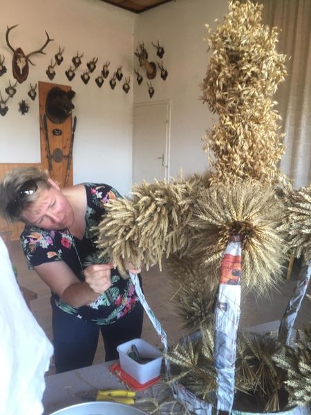 Erntekrone05.jpg Erntekrone05.jpg