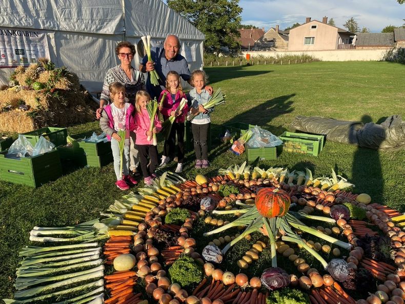 thumbnail 6b96e45a-3cfc-409e-ab35-229ae3a5f0dc.jpg thumbnail 6b96e45a-3cfc-409e-ab35-229ae3a5f0dc.jpg