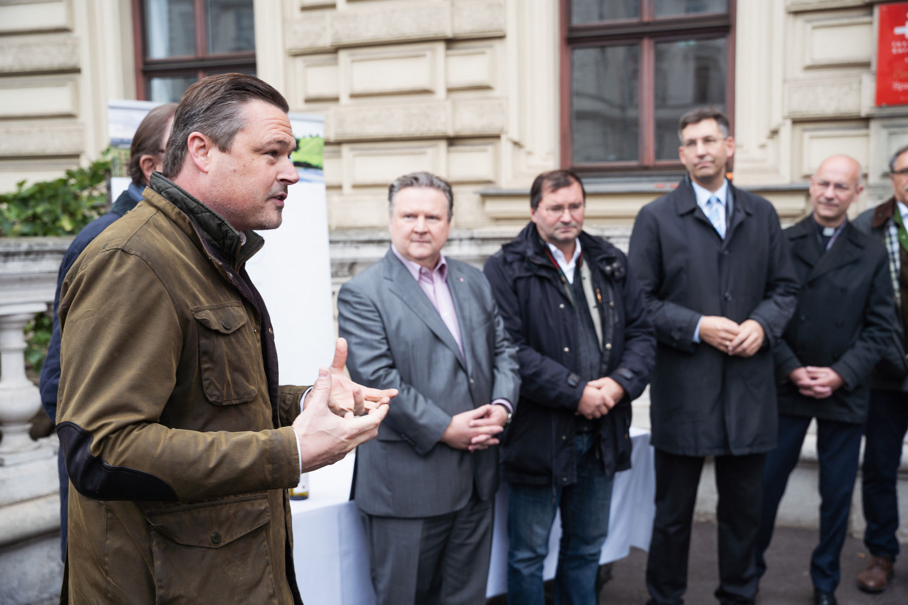 Weinlese Schwarzenbergplatz 2022.jpg © © Paul Pibernig Weinlese Schwarzenbergplatz 2022.jpg © © Paul Pibernig