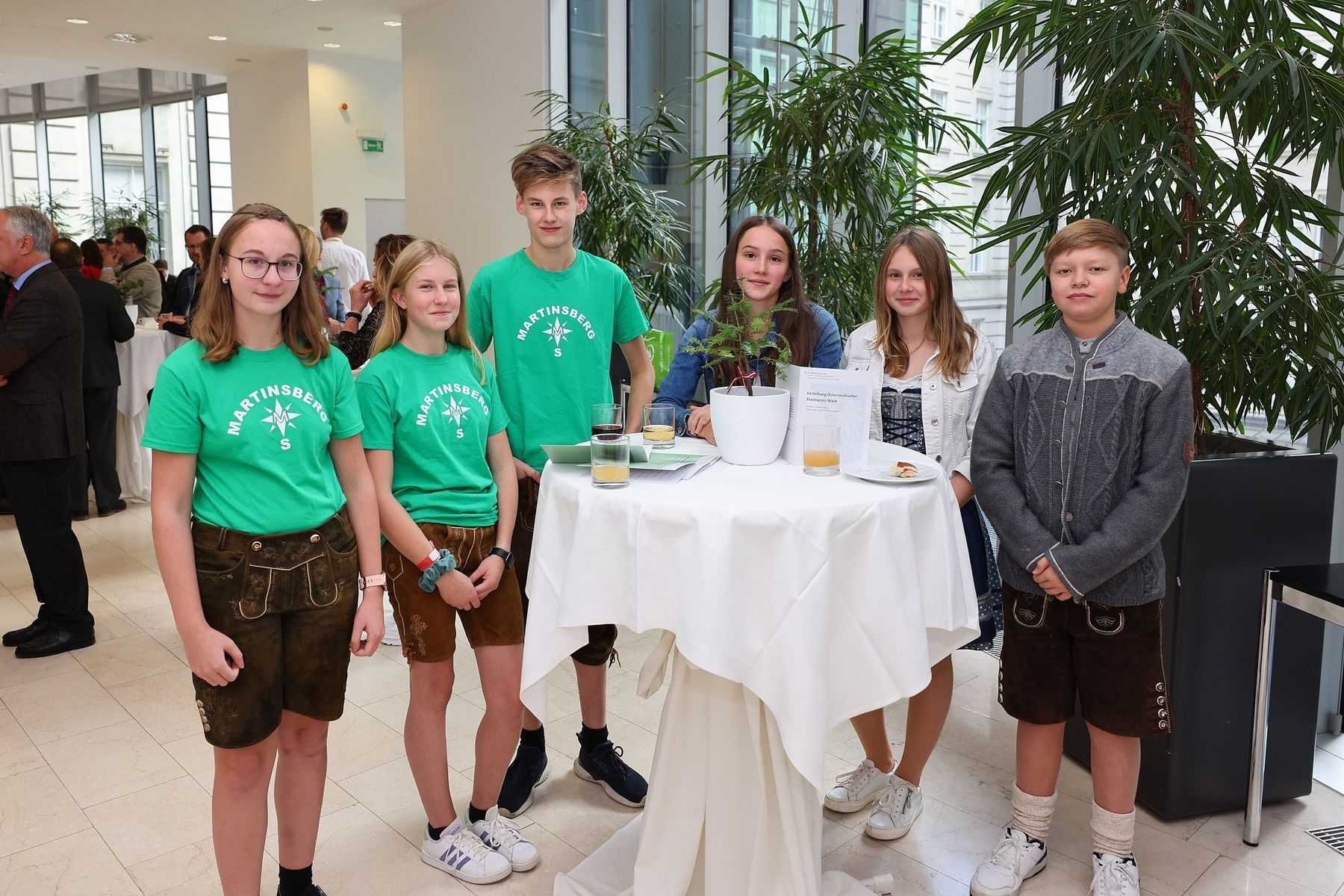 Staatspreisverleihung Wald 2022: Die Preisträger aus Niederösterreich © BML/Moritz-Scheer Staatspreisverleihung Wald 2022: Die Preisträger aus Niederösterreich © BML/Moritz-Scheer