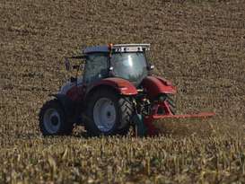Maisstoppeln sollen nach der Ernte sauber gehäckselt werden.jpg Maisstoppeln sollen nach der Ernte sauber gehäckselt werden.jpg