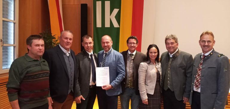 Dringlichkeitsantrag-min.jpg © LK Kärnten/Michaela Geislter-Quendler Dringlichkeitsantrag-min.jpg © LK Kärnten/Michaela Geislter-Quendler