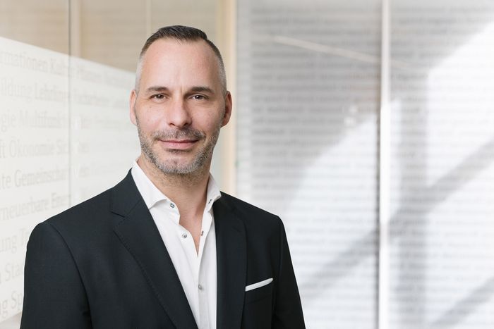 [1666082939141139_1.jpg]